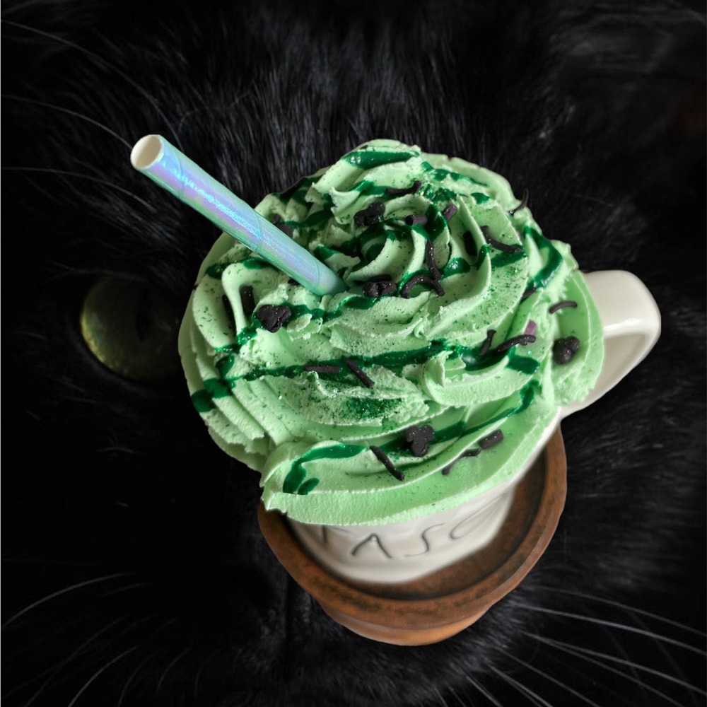 Faux Jason green topper |Mini marshmallows | Tired tray decor| Halloween decor